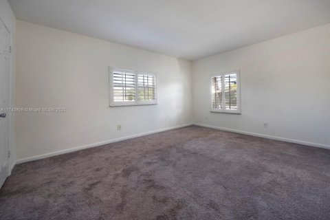 Condo in Fort Lauderdale, Florida, 2 bedrooms  № 1490218 - photo 16