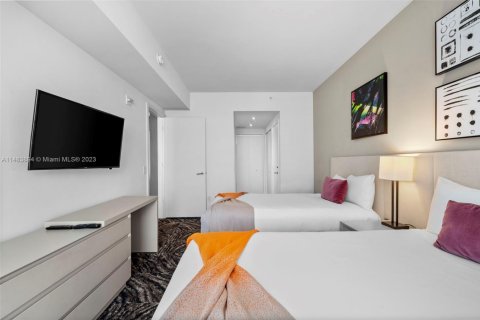 Copropriété à louer à Hollywood, Floride: 2 chambres, 104.89 m2 № 2154717 - photo 4