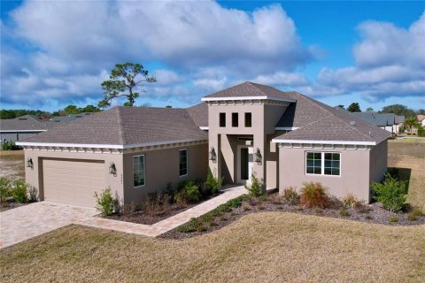 House in Weeki Wachee, Florida 4 bedrooms, 227.42 sq.m. № 1735104 - photo 29