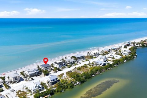 Villa ou maison à vendre à Placida, Floride: 4 chambres, 298.59 m2 № 2095039 - photo 2