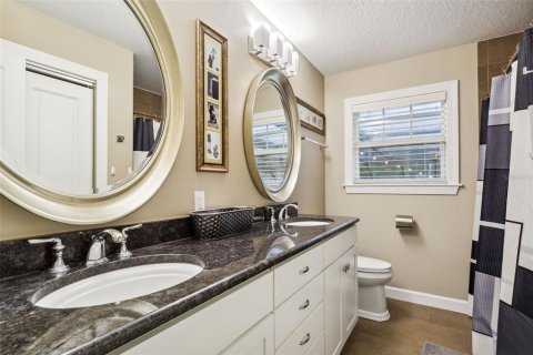 House in Brooksville, Florida 4 bedrooms, 288.93 sq.m. № 948397 - photo 26