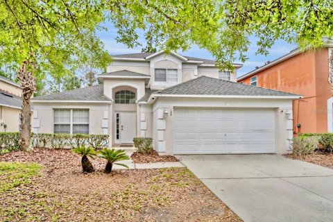 Casa en Kissimmee, Florida 5 dormitorios, 210.8 m2 № 2157434