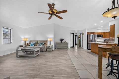 Villa ou maison à vendre à Punta Gorda, Floride: 3 chambres, 174.75 m2 № 2413526 - photo 14