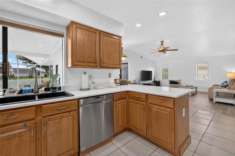Villa ou maison à vendre à Punta Gorda, Floride: 3 chambres, 174.75 m2 № 2413526 - photo 29
