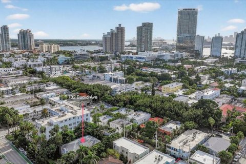 Купить кондоминиум в Майами-Бич, Флорида 2 спальни, 78.04м2, № 1933184 - фото 17