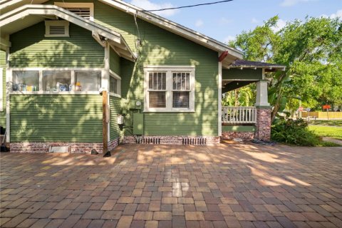 Casa en venta en Tampa, Florida, 3 dormitorios, 100.33 m2 № 1792199 - foto 9