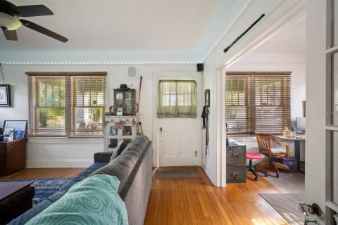 Casa en venta en Tampa, Florida, 3 dormitorios, 100.33 m2 № 1792199 - foto 12