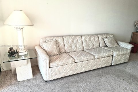 Купить кондоминиум в Санрайз, Флорида 2 спальни, 88.26м2, № 2030261 - фото 11