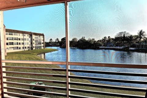 Купить кондоминиум в Санрайз, Флорида 2 спальни, 88.26м2, № 2030261 - фото 30