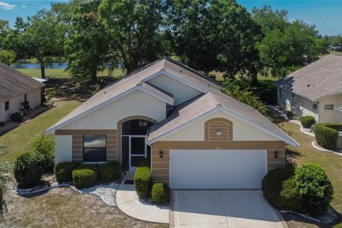 House in Sun City Center, Florida 3 bedrooms, 180.14 sq.m. № 1608179 - photo 1