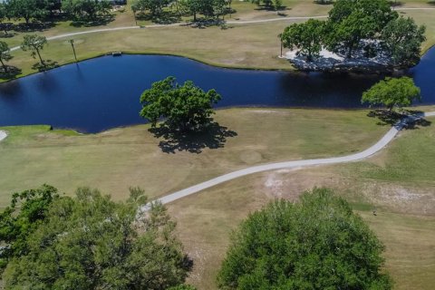 House in Sun City Center, Florida 3 bedrooms, 180.14 sq.m. № 1608179 - photo 25