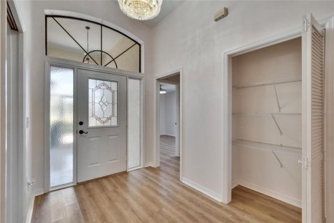 House in Sun City Center, Florida 3 bedrooms, 180.14 sq.m. № 1608179 - photo 5
