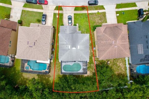 House in Clermont, Florida 3 bedrooms, 222.59 sq.m. № 2131357 - photo 4