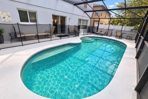 House in Clermont, Florida 3 bedrooms, 222.59 sq.m. № 2131357 - photo 22