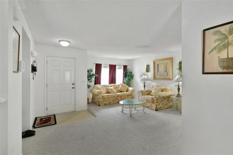 House in Clermont, Florida 3 bedrooms, 222.59 sq.m. № 2131357 - photo 7