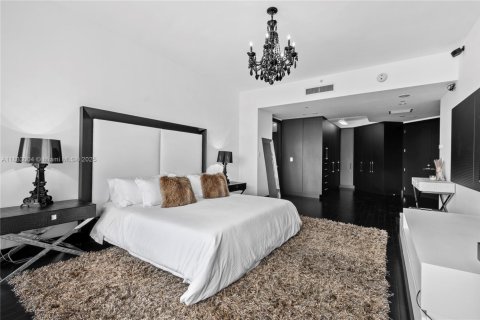 Condo in Miami, Florida, 3 bedrooms  № 1811323 - photo 16