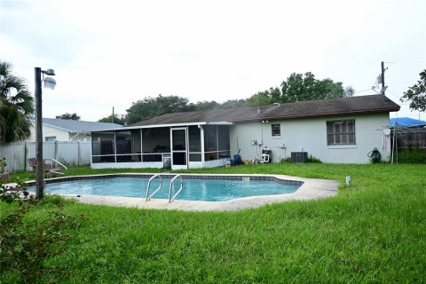 Casa en venta en Kissimmee, Florida, 4 dormitorios, 153.29 m2 № 1916707 - foto 21