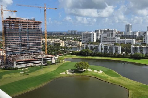 Condominio en venta en Hallandale Beach, Florida, 1 dormitorio, 85.47 m2 № 2045190 - foto 6