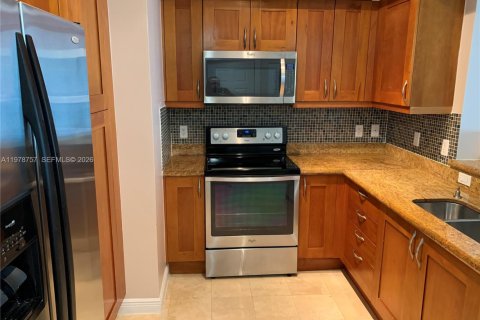 Condominio en venta en Hallandale Beach, Florida, 1 dormitorio, 85.47 m2 № 2045190 - foto 4