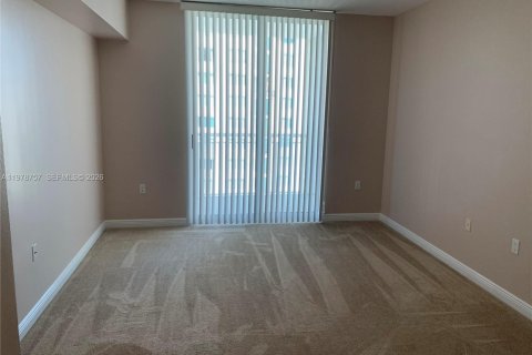 Condominio en venta en Hallandale Beach, Florida, 1 dormitorio, 85.47 m2 № 2045190 - foto 11