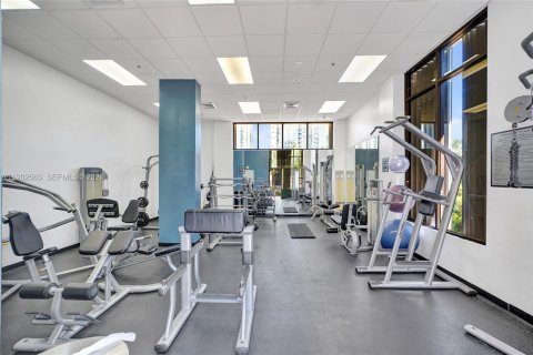 Condominio en venta en Sunny Isles Beach, Florida, 2 dormitorios, 126.07 m2 № 1953945 - foto 23