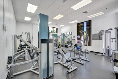 Condominio en venta en Sunny Isles Beach, Florida, 2 dormitorios, 126.07 m2 № 1953945 - foto 22