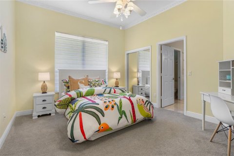 House in Vero Beach, Florida 4 bedrooms, 251.67 sq.m. № 1912653 - photo 26