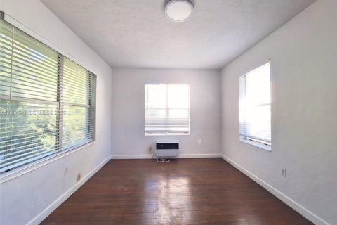 Appartement à louer à Miami Beach, Floride: 1 chambre, 65.03 m2 № 1982968 - photo 5