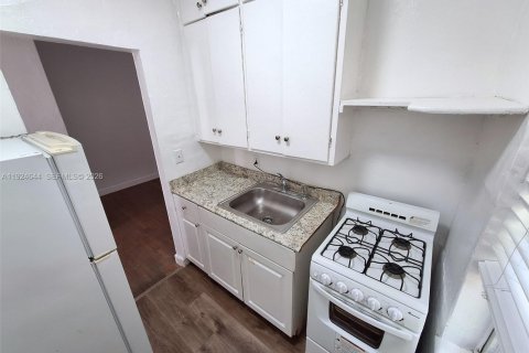 Appartement à louer à Miami Beach, Floride: 1 chambre, 65.03 m2 № 1982968 - photo 9