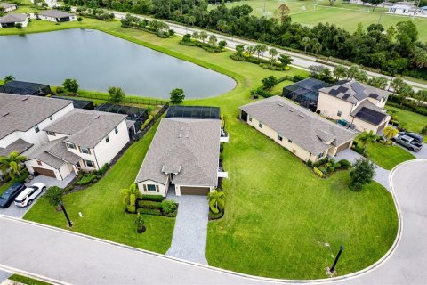 Casa en Port Charlotte, Florida 4 dormitorios, 188.31 m2 № 2401009