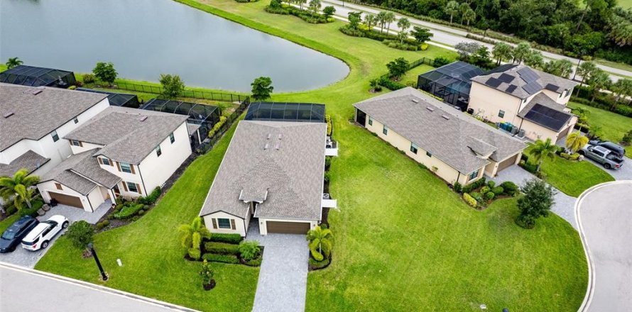Casa en Port Charlotte, Florida 4 dormitorios, 188.31 m2 № 2401009
