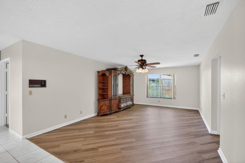 Villa ou maison à vendre à West Palm Beach, Floride: 3 chambres, 195.19 m2 № 2087610 - photo 21