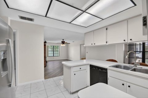 Villa ou maison à vendre à West Palm Beach, Floride: 3 chambres, 195.19 m2 № 2087610 - photo 14
