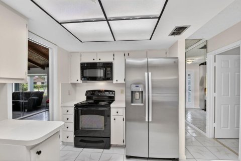 Villa ou maison à vendre à West Palm Beach, Floride: 3 chambres, 195.19 m2 № 2087610 - photo 16