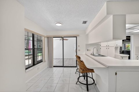 Villa ou maison à vendre à West Palm Beach, Floride: 3 chambres, 195.19 m2 № 2087610 - photo 19