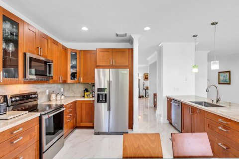 Купить виллу или дом в Уэстон, Флорида 5 спален, 285.3м2, № 1996418 - фото 17