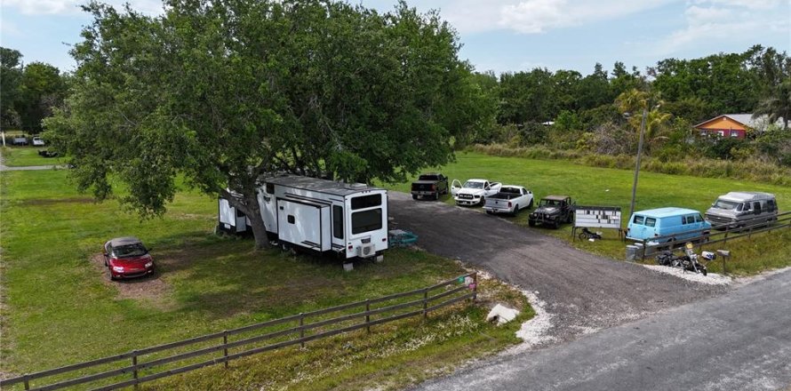 Terreno en Palmetto, Florida № 1615620