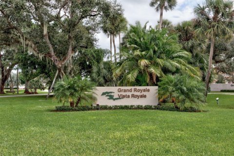 Condominio en venta en Vero Beach, Florida, 2 dormitorios, 92.9 m2 № 1168830 - foto 1