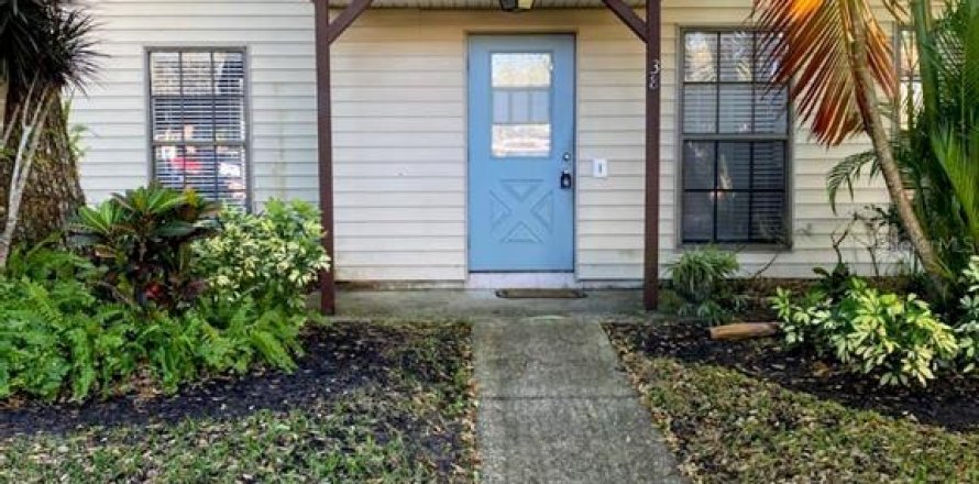 Townhouse in Dunedin, Florida 2 bedrooms, 116.13 sq.m. № 1798647