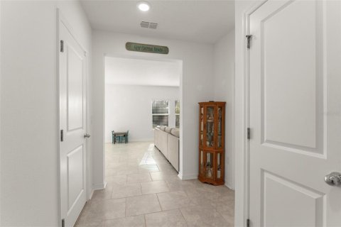 Casa en venta en Edgewater, Florida, 4 dormitorios, 178.19 m2 № 1767539 - foto 8