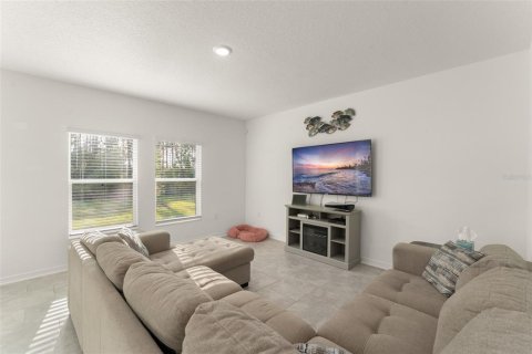 Casa en venta en Edgewater, Florida, 4 dormitorios, 178.19 m2 № 1767539 - foto 9