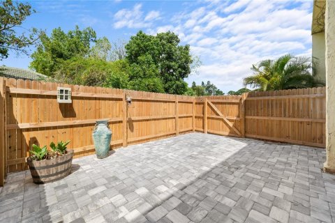 Copropriété à louer à Sarasota, Floride: 2 chambres, 94.76 m2 № 2114069 - photo 24