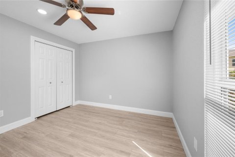 Copropriété à louer à Sarasota, Floride: 2 chambres, 94.76 m2 № 2114069 - photo 11