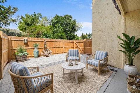 Copropriété à louer à Sarasota, Floride: 2 chambres, 94.76 m2 № 2114069 - photo 2