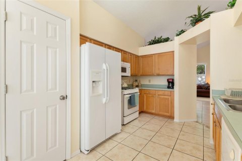 Casa en venta en Davenport, Florida, 4 dormitorios, 174.38 m2 № 2109283 - foto 19
