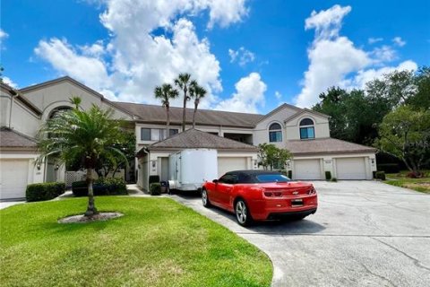 Condo in Palm Harbor, Florida, 2 bedrooms № 2110347 - photo 4