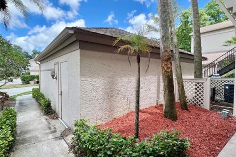 Condo in Palm Harbor, Florida, 2 bedrooms № 2110347 - photo 7