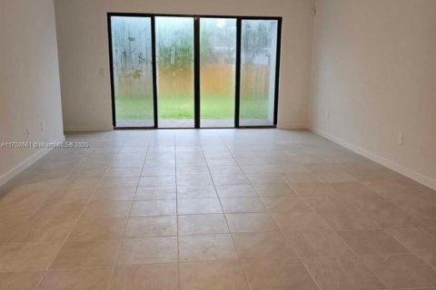 House in Homestead, Florida 4 bedrooms, 213.68 sq.m. № 1861210 - photo 10