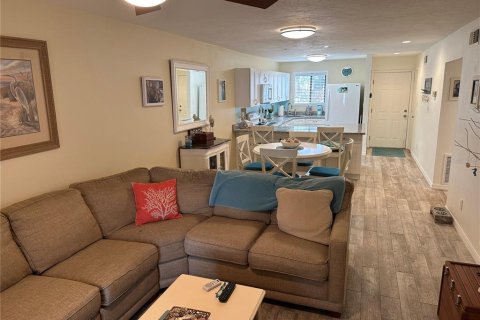 Condominio en alquiler en Bradenton, Florida, 2 dormitorios, 86.96 m2 № 1916475 - foto 8