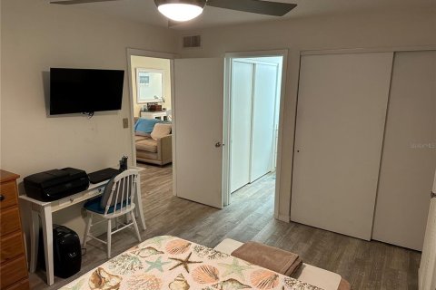 Condominio en alquiler en Bradenton, Florida, 2 dormitorios, 86.96 m2 № 1916475 - foto 11